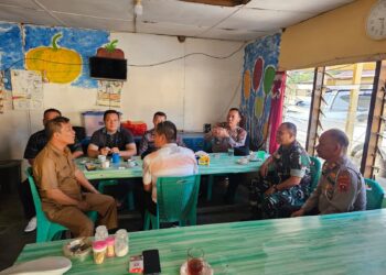 Jelang Pilkada 2024, Polsek Tanah Jawa adakan Kopi Morning bersama Forkopimcam, pada Selasa (30/7/2024) pagi, pukul 09.00 WIB, di kantin Polsek Tanah Jawa, Nagori Balimbingan, Kecamatan Tanah Jawa, Kabupaten Simalungun.